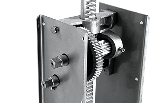 Sausage Stuffer Detail